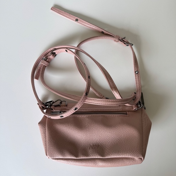 Matt & Nat $110 Belt Bag Crossbody Convertible Gaia Vegan - Picture 2 of 13